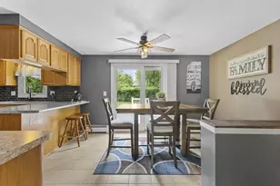 1396 Ponderosa Ave, Green Bay, WI 54313 - Photo 12