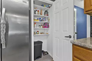1396 Ponderosa Ave, Green Bay, WI 54313 - Photo 22