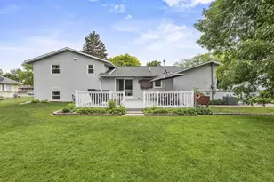 1396 Ponderosa Ave, Green Bay, WI 54313 - Photo 48