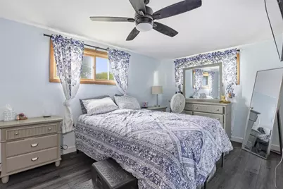 709 E Goodall Street, Appleton, WI 54915 - Photo 10