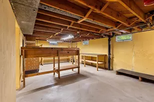 915 Tommark St, Green Bay, WI 54304 - Photo 36