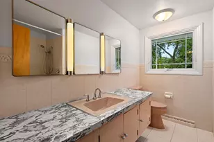 915 Tommark St, Green Bay, WI 54304 - Photo 28