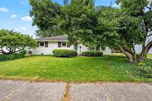 915 Tommark St, Green Bay, WI 54304 - Photo 48