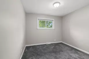 637 E Wilson Ave, Appleton, WI 54915 - Photo 22