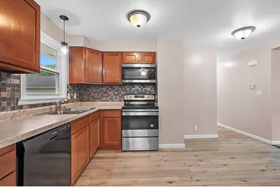 637 E Wilson Avenue, Appleton, WI 54915 - Photo 12