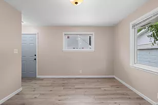 637 E Wilson Ave, Appleton, WI 54915 - Photo 16