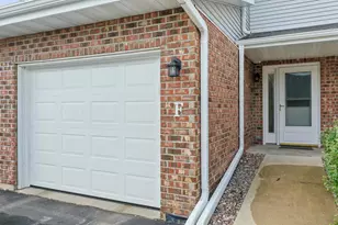 2551 Telluride Trail, Green Bay, WI 54313 - Photo 2