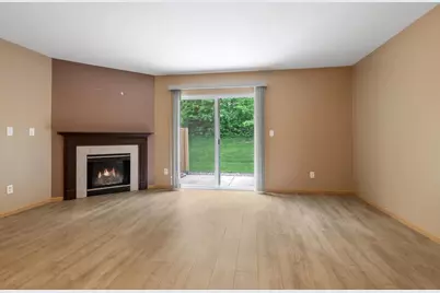 2551 Telluride Trail #F, Green Bay, WI 54313 - Photo 10