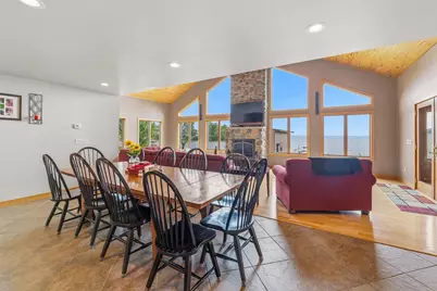 6322 Black Wolf Point Road, Oshkosh, WI 54902 - Photo 8