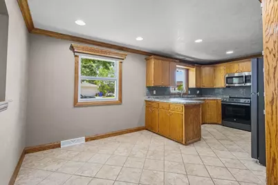 2700 N Lillian Court, Appleton, WI 54911 - Photo 14