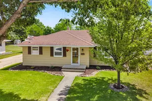 2700 N Lillian Ct, Appleton, WI 54911 - Photo 48