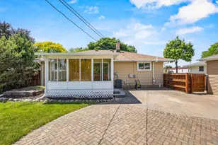 2700 N Lillian Ct, Appleton, WI 54911 - Photo 42