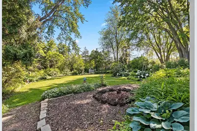 1675 Kennedy Drive, Green Bay, WI 54304 - Photo 48