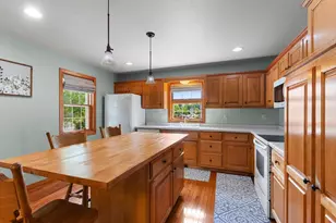 2098 S Rock River Cir, De Pere, WI 54115 - Photo 6