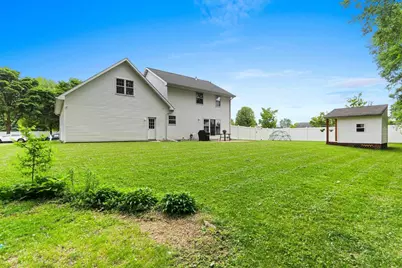 2098 S Rock River Circle, De Pere, WI 54115 - Photo 38