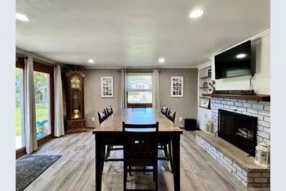 1404 Ponderosa Avenue, Green Bay, WI 54313 - Photo 6