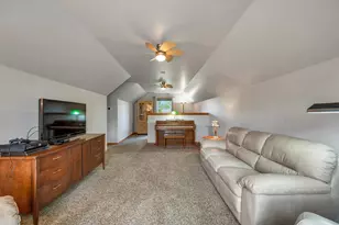 3196 Liberty Bell Rd, Green Bay, WI 54313 - Photo 4