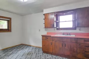 107 S Andrews St, Shawano, WI 54166 - Photo 26