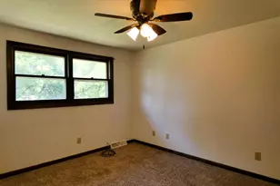 465 S Good Hope Rd, De Pere, WI 54115 - Photo 22