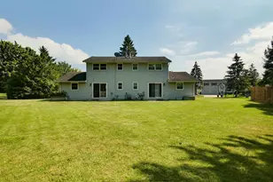465 S Good Hope Rd, De Pere, WI 54115 - Photo 28
