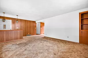 1280 Frances Way, Menasha, WI 54952 - Photo 8