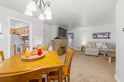 327 E Arndt Street, Fond du Lac, WI 54935 - Photo 6