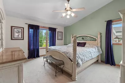3386 Hawkeye Court, Suamico, WI 54313 - Photo 16