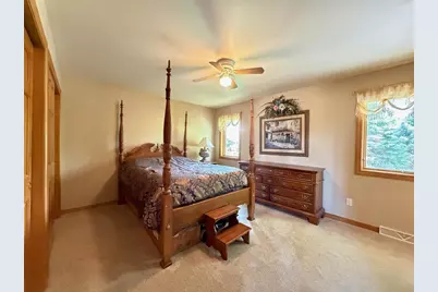 3386 Hawkeye Court, Suamico, WI 54313 - Photo 22