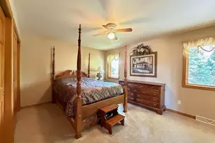 3386 Hawkeye Ct, Suamico, WI 54313 - Photo 22