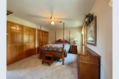 3386 Hawkeye Court, Suamico, WI 54313 - Photo 30