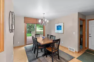 3386 Hawkeye Ct, Suamico, WI 54313 - Photo 10