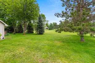 3386 Hawkeye Ct, Suamico, WI 54313 - Photo 44