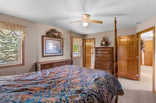 3386 Hawkeye Ct, Suamico, WI 54313 - Photo 22