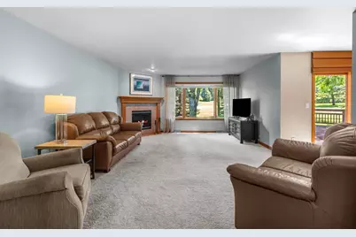 3386 Hawkeye Court, Suamico, WI 54313 - Photo 14