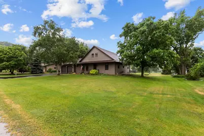 N7725 Palisades Trail, Sherwood, WI 54169 - Photo 2