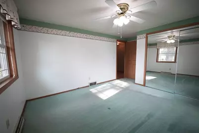 1238 Stine Way, De Pere, WI 54115 - Photo 10
