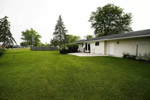 1238 Stine Way, De Pere, WI 54115 - Photo 22