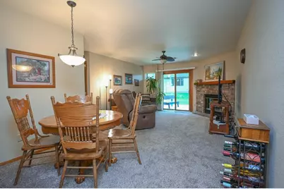 88 Spencer Village Court, Appleton, WI 54914 - Photo 16