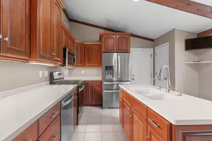 389 Sunlite Dr, Oneida, WI 54155 - Photo 6