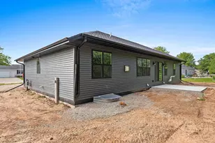 413 Carrie Lynn Ave, Algoma, WI 54201 - Photo 40
