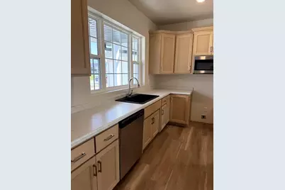 2203 Golden Gate Drive, Appleton, WI 54913 - Photo 4