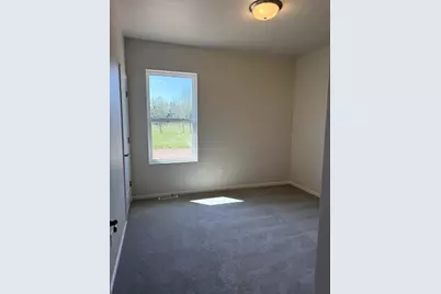 2203 Golden Gate Drive, Appleton, WI 54913 - Photo 10