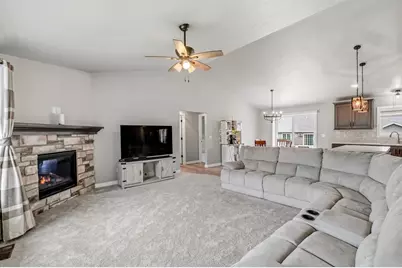 511 Adams Street, Oconto, WI 54153 - Photo 6