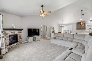 511 Adams St, Oconto, WI 54153 - Photo 6
