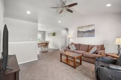 3181 S Weiler Road, Kaukauna, WI 54130 - Photo 2