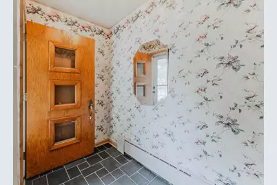 1947 McCurdy Street, Oshkosh, WI 54902 - Photo 4