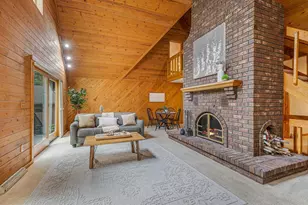63 Crestview Dr, Hortonville, WI 54844 - Photo 6
