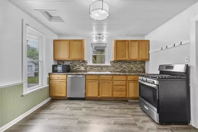 1168 E Walnut Street, Green Bay, WI 54301 - Photo 24