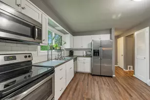 345 Coolidge St, Green Bay, WI 54301 - Photo 12