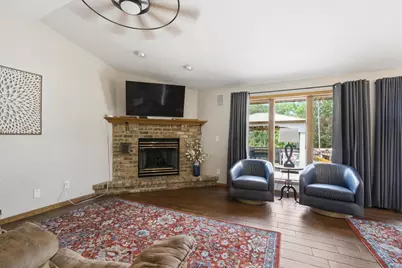 926 Millbrook Drive, Neenah, WI 54956 - Photo 2
